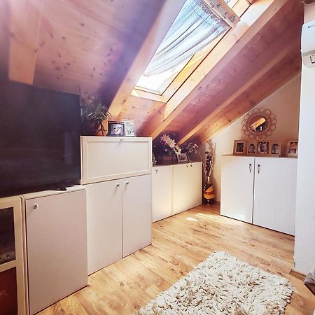 Apartman Hygge Omiš Esterno foto